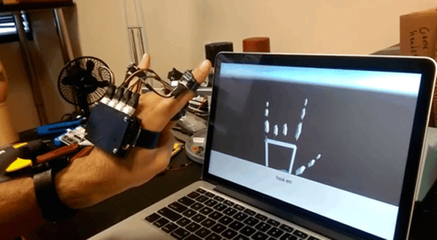 逆天科技！Gest手套革新交互，隔空打字引領穿戴設備新紀元